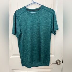 Men's Green Athletic Shirt DSG size small